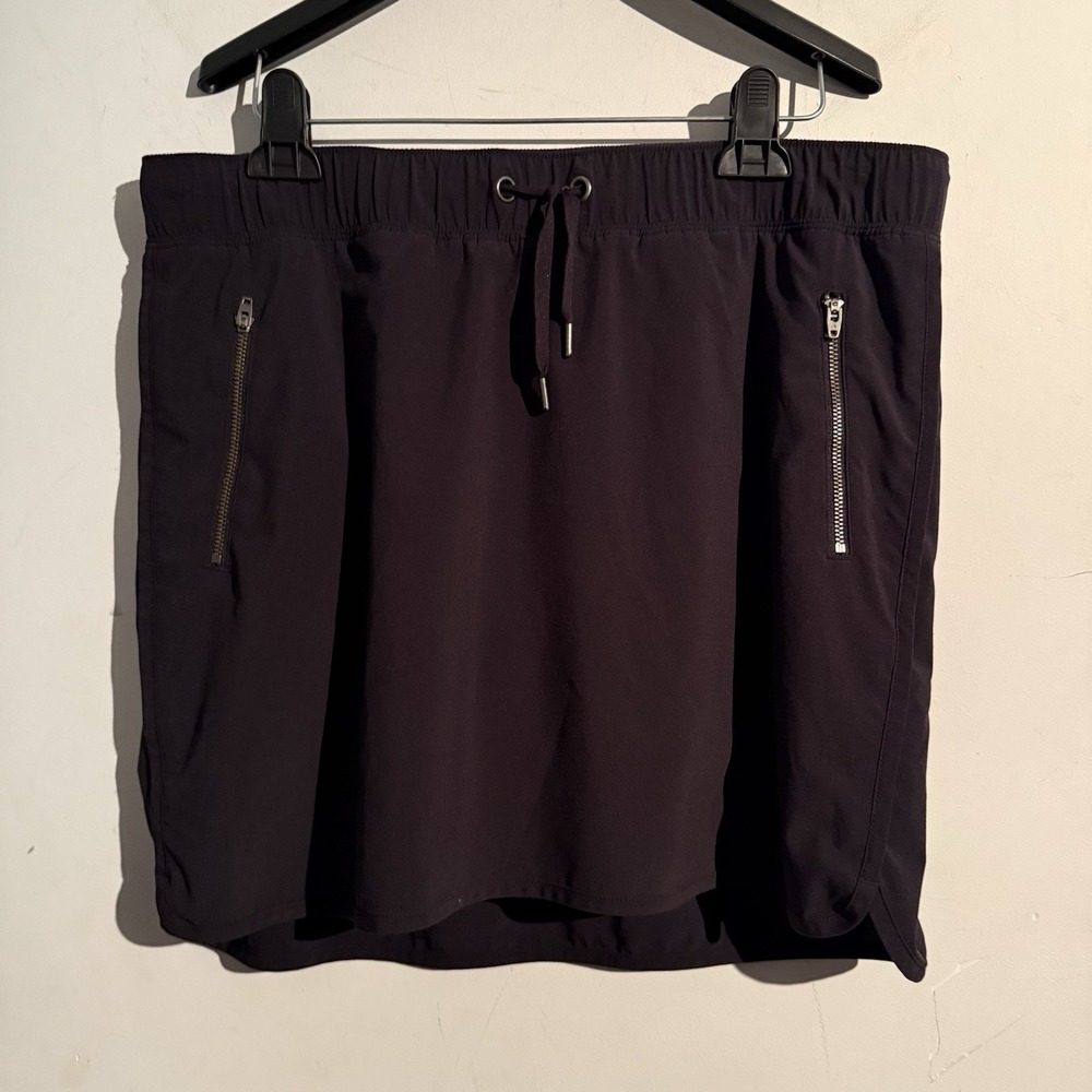 Athleta Size Large Skort Pockets Activewear Hiking Sports Workout